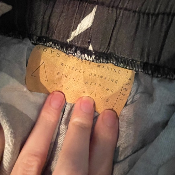 *RARE* Boys + Arrows Hoodfish Joggers - Picture 2 of 2